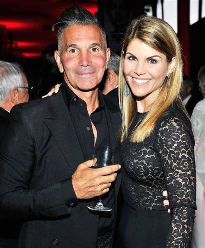 Lori Loughlin and Mossimo Giannulli's Net Worth