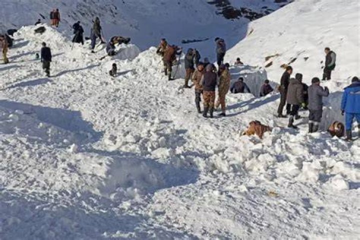 man missing in avalanche in North Idaho